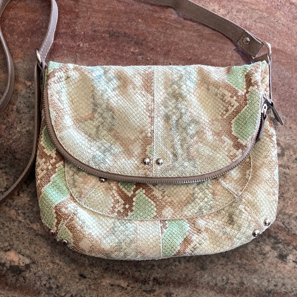 EUC Mauricio Taiuti Leather Shoulder/Crossbody Bag